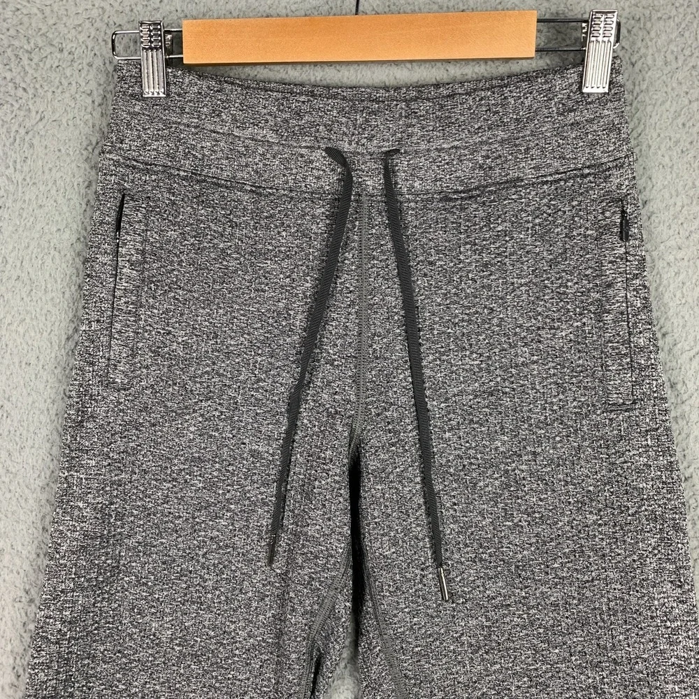 Lululemon‎ Engineered Warmth Jogger Women's 4 Graphite Grey Stretch Merino Wool